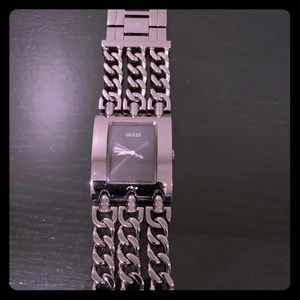 Guess Chain Watch
